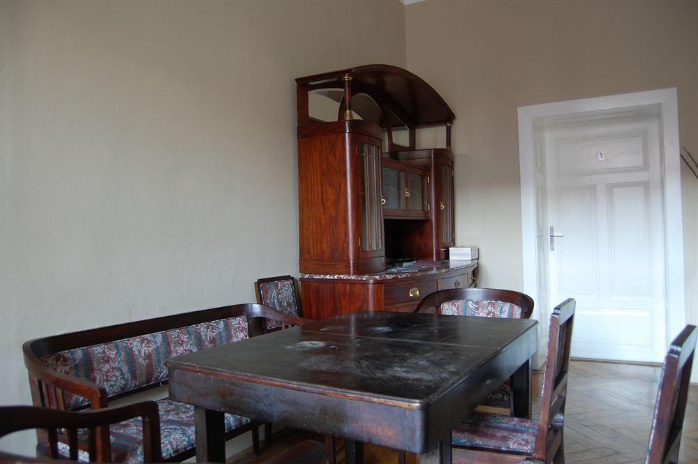 Hostel Fleda Brno Luaran gambar