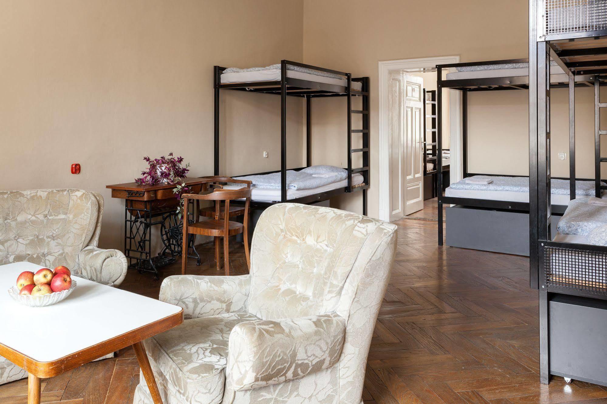 Hostel Fleda Brno Luaran gambar